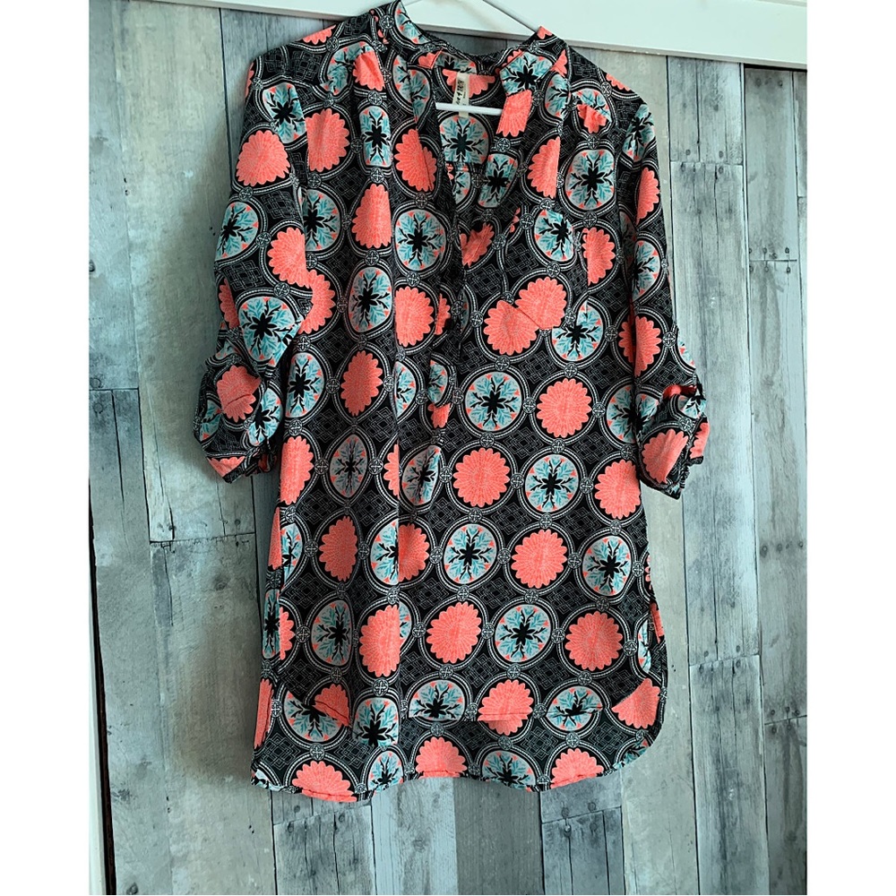 Vibrant Top